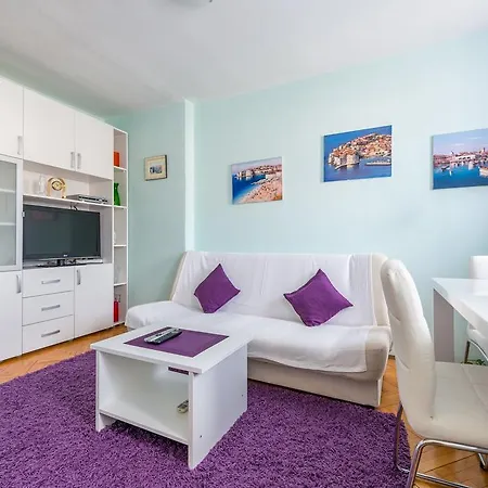 Paloma Apartmán *
